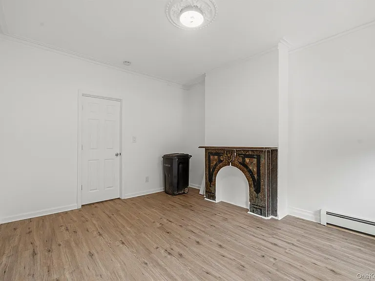 411 Liberty St — Photo 5