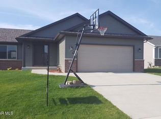 5626 King Arthur Rd NW, Rochester, MN 55901