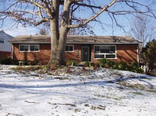 6207 Rockhurst Rd, Bethesda, MD 20817