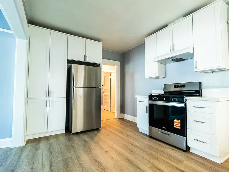 223 S Reno St — Photo 8