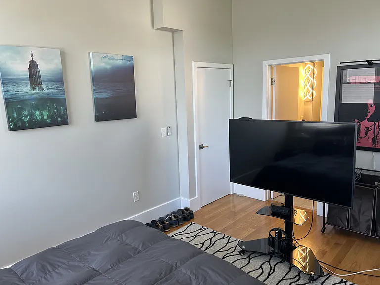 204 Spencer Ave #10 — Photo 21