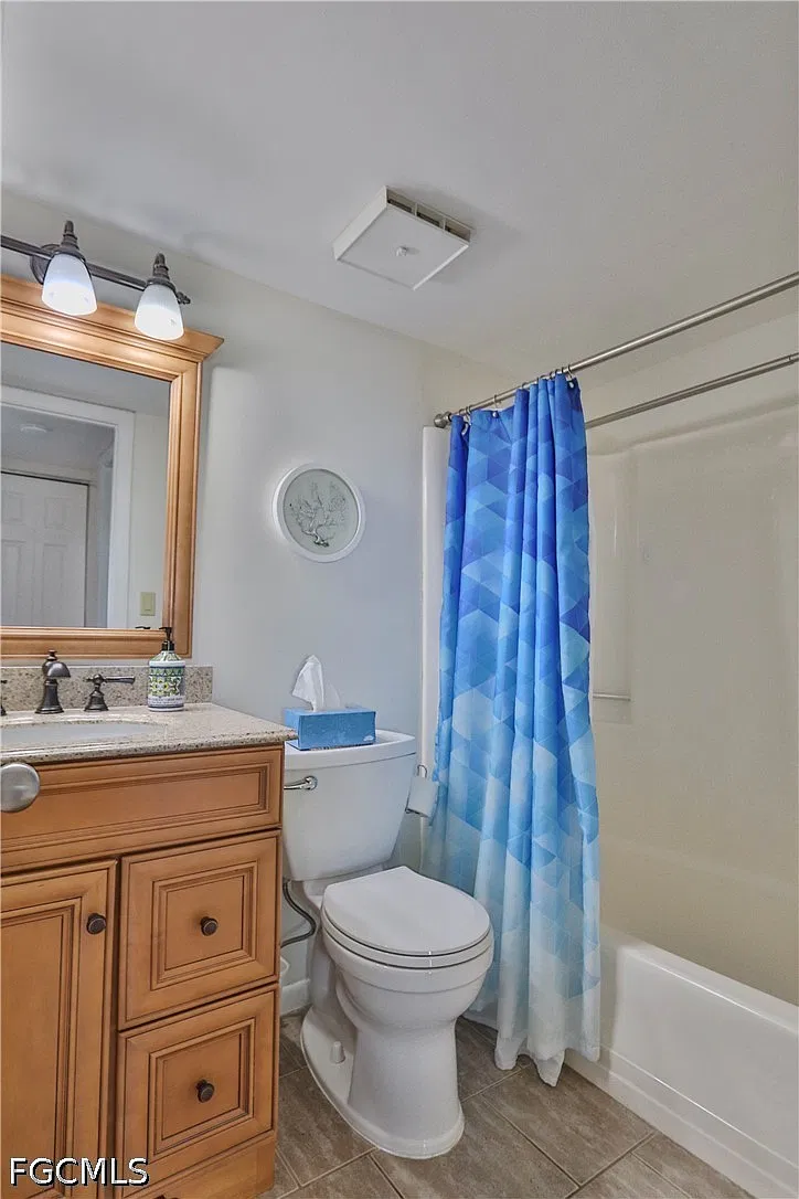 2 bed, 2.0 bath, 808 sqft, $1,595 — Photo 4
