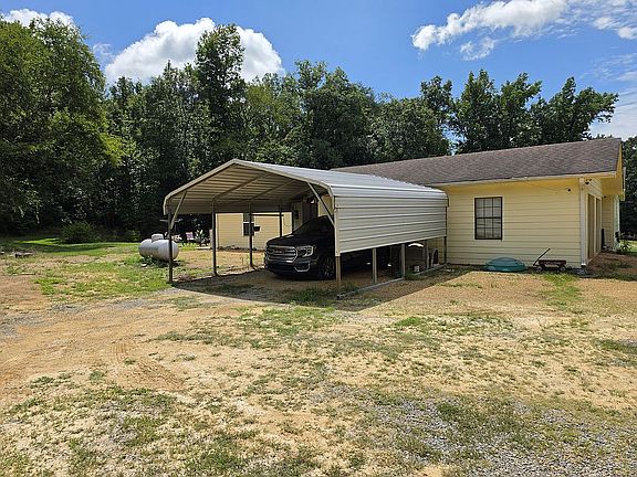 3rd image of 648 Beech Grove Rd