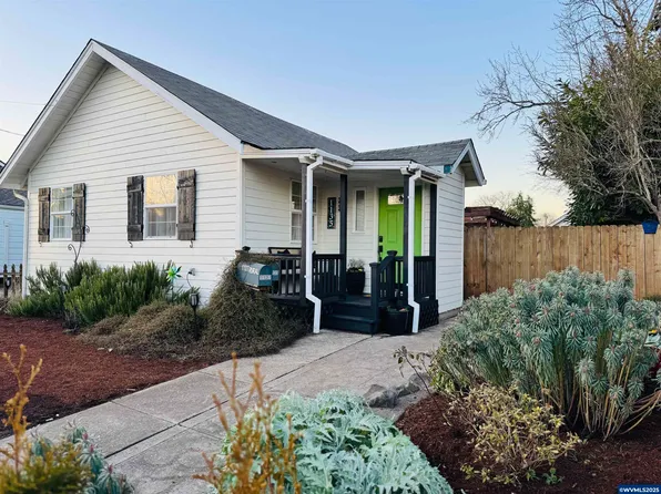 1135 Rural Ave SE, Salem, OR 97302