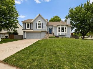 444 N Cherry St, Gardner, KS 66030