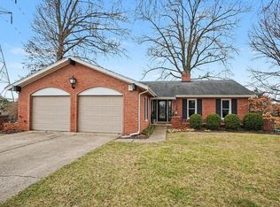 749 Meadow View Dr, Villa Hills, KY