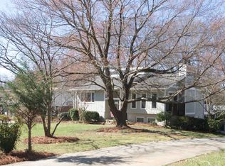 3607 Plympton Pl, Greensboro, NC 27410