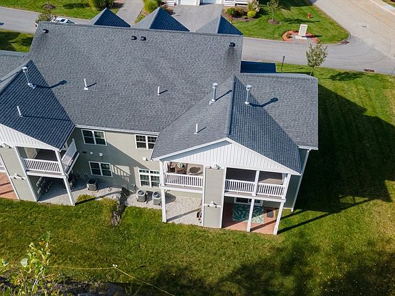 3rd image of 1221 Hazelwood Way #1221