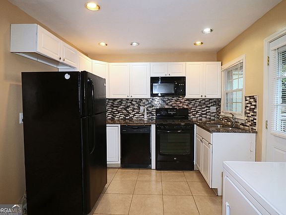 5th image of 1761 Terry Mill Rd SE