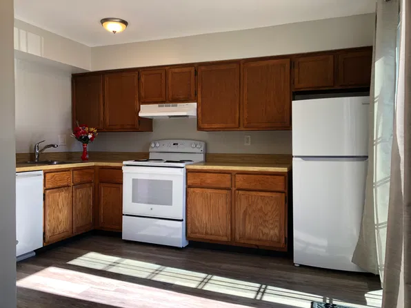 45 Aspetuck Vlg #45, New Milford, CT 06776