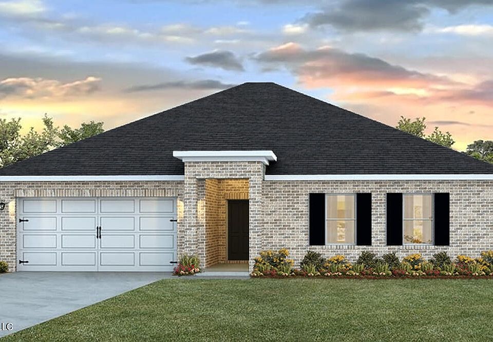 1st image of 18065 Big Leaf Dr