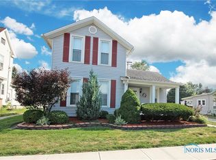 125 E Crocker St, Fostoria, OH 44830