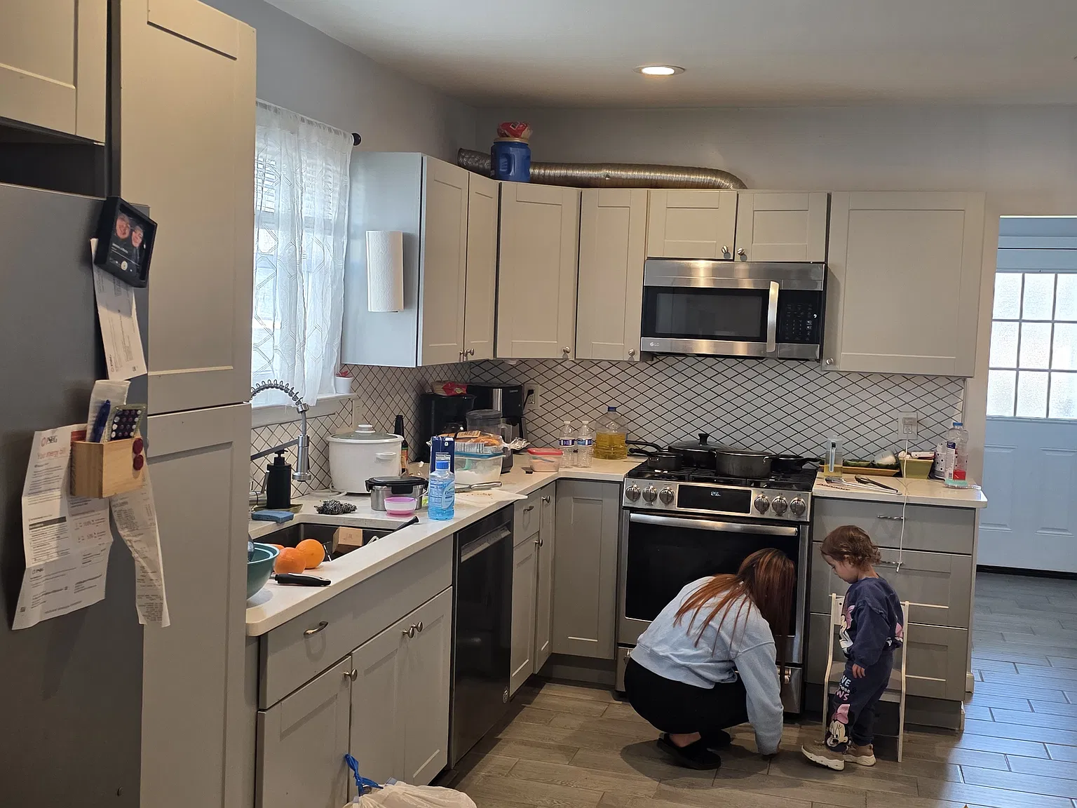 2 bed, 1000 sqft, $2,400 — Photo 1