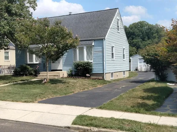 424 Center Ave, Runnemede, NJ 08078
