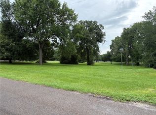 8018 Prospect Ln, Bryan, TX 77808