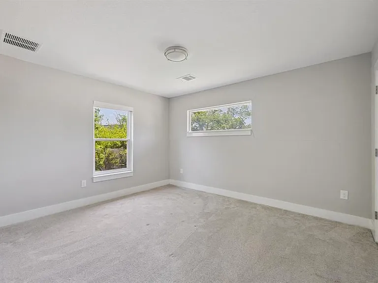 3703 Tower View Ct — Photo 28