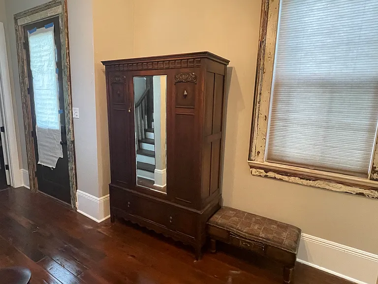 2121 Jackson Ave — Photo 14
