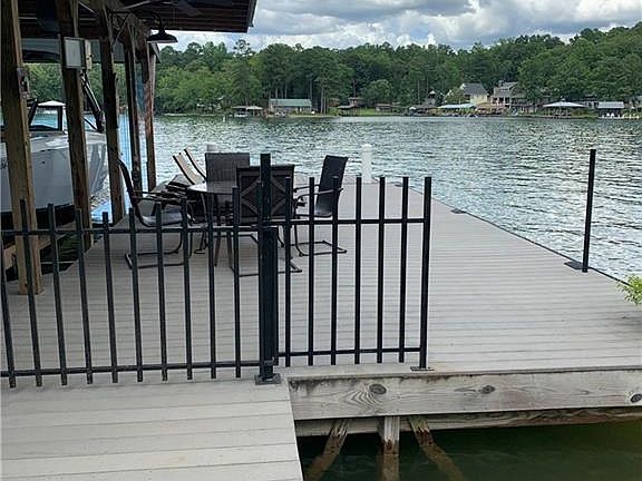 5th image of 80 Ashley Ln
