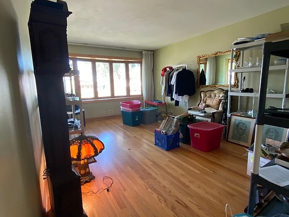 5th image of 10537 S Kilbourn Ave