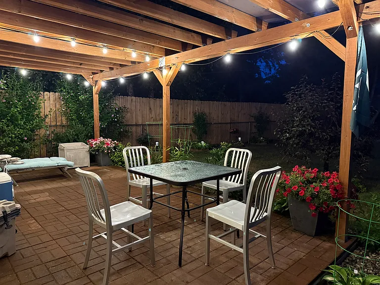 1730 Plymouth Ave SE — Photo 12