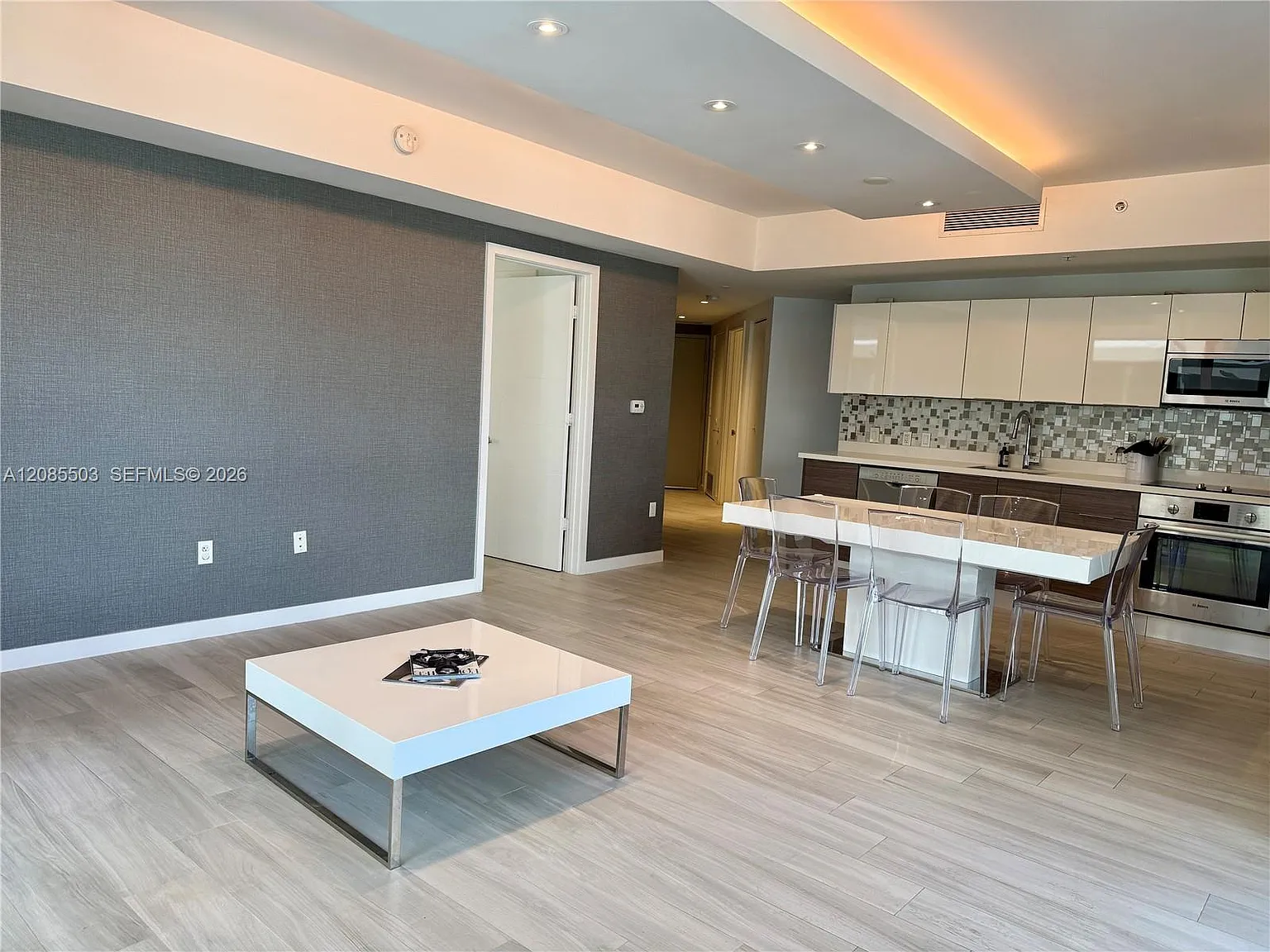 Brickell Ten Condo — Photo 2