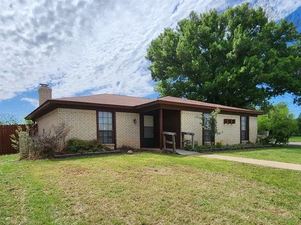 7365 Southridge Trl, Fort Worth, TX 76133