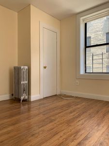 2362 Crotona Ave, Bronx, NY, 10458