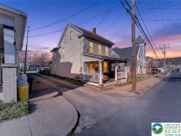 321 Market St, Bangor, PA 18013