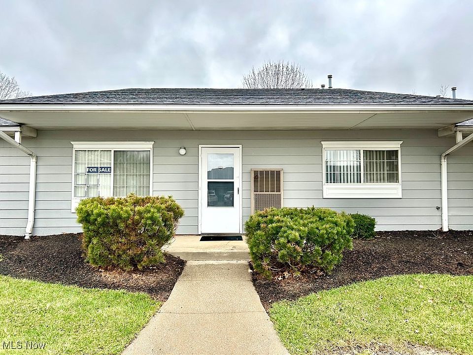 1st image of 27069 Oakwood Cir #W103