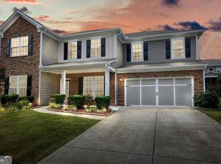 433 Spring View Dr, Woodstock, GA 30188