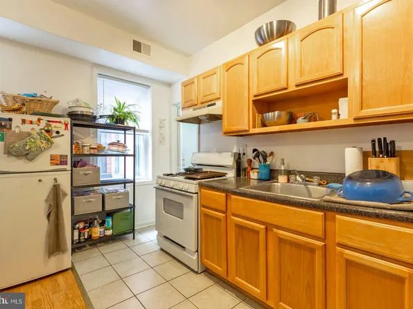 129 W Susquehanna Ave, Philadelphia, PA