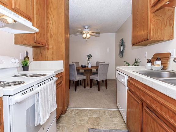 2nd image of 3824 Pendiente Ct APT P202