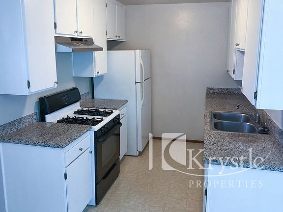 3rd image of 623 Pope Dr APT D
