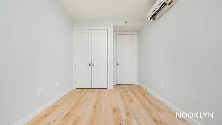 Rented by Nooklyn NYC LLC | media 135