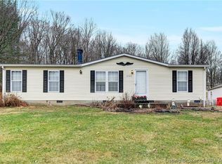 6705 Harrison Trail NE, Georgetown, IN 47122