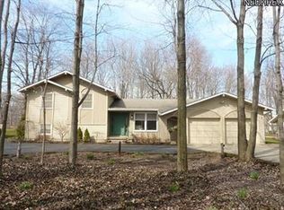 6525 Ridgebury Blvd, Mayfield Heights, OH 44124
