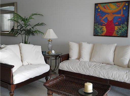 3rd image of 33 Harbour Isle Drive #PH04