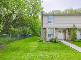 570 Waverly St N #35, Oshawa, ON L1J 5Y3