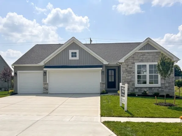 28923 Old Court Dr, Foristell, MO 63348