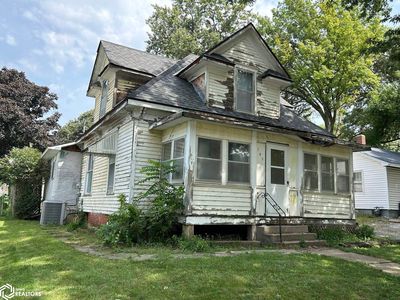 305 E Thomas Ave, Shenandoah, IA, 51601
