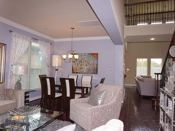 2nd image of 4846 Palomar Ln