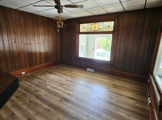 727 Fenelon Pl #0, Dubuque, IA 52001