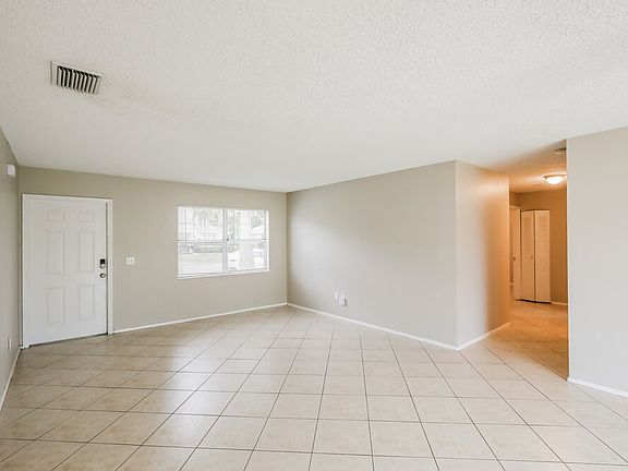5th image of 2913 SE Ironton Ave
