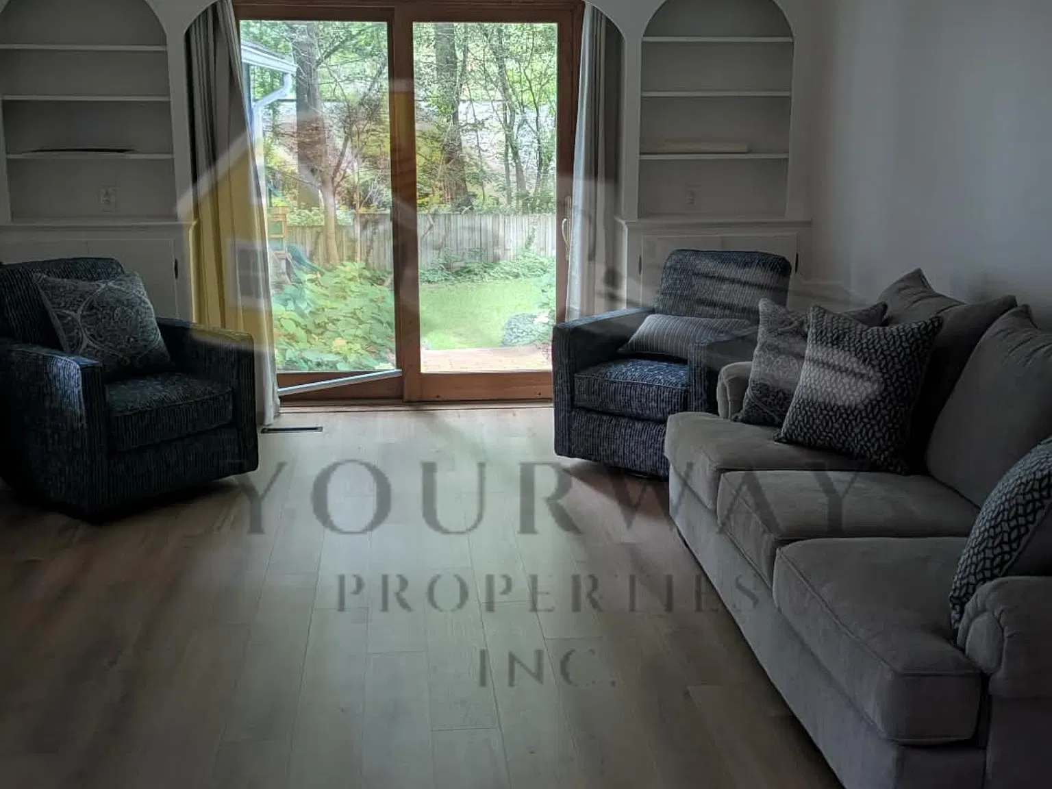 11 Golf Avenue - 1 — Photo 4