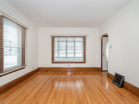 5th image of 4960 E 86th St