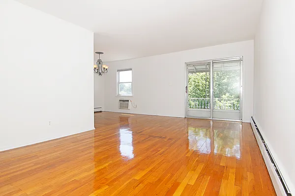 Rented by Modern Spaces | media 4