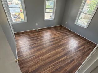 126 N Broad St #2, Penns Grove, NJ 08069