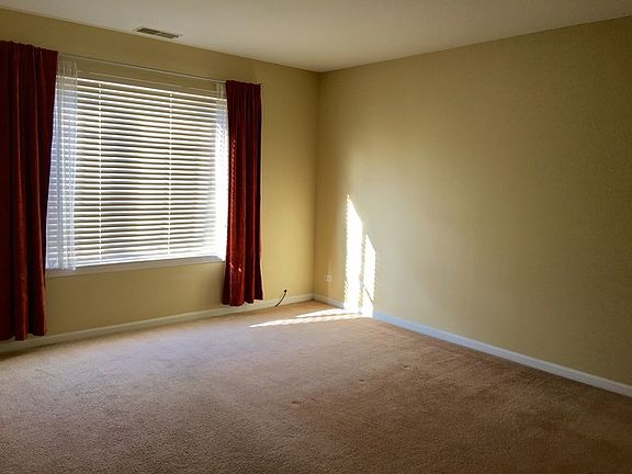 4th image of 9399 Harrison St #9399