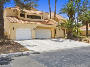 26 Princeville Ln, Las Vegas, NV 89113