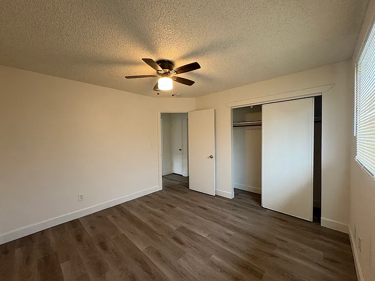 746 E Swain Rd — Photo 5